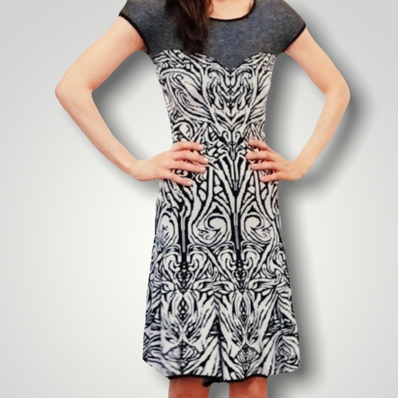 NWOT Gorgeous Max Studio Dress - Picture 2 of 10